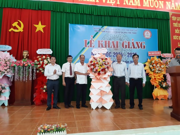 Trung tâm Huấn luyện và Thi đấu thể thao tổ chức lễ khai giảng năm học mới - năm học 2024-2025